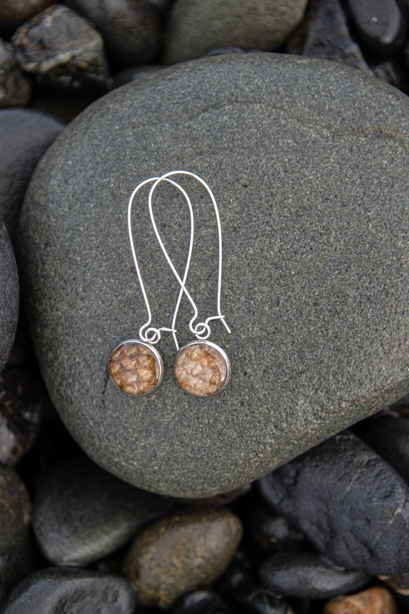 The Mary-Elizabeth - Our Round Salmon Kidney Dangle Earrings